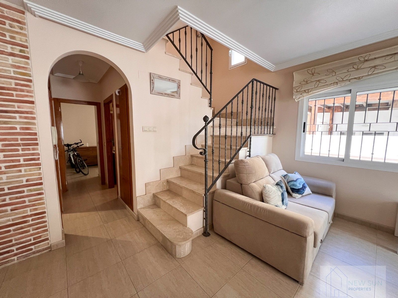 For sale of house in Pilar de la Horadada