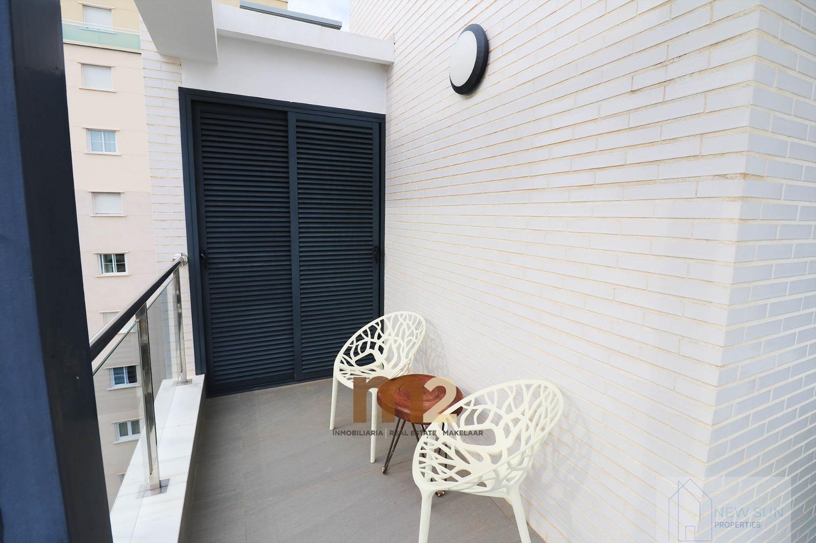 For sale of penthouse in Guardamar del Segura