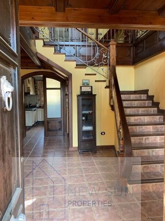 For sale of villa in Guardamar del Segura