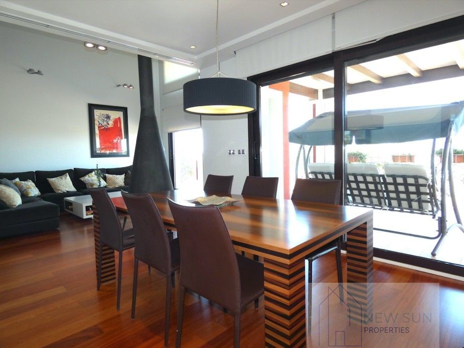 For sale of villa in Algorfa