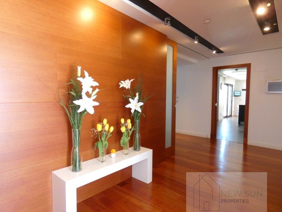 For sale of villa in Algorfa