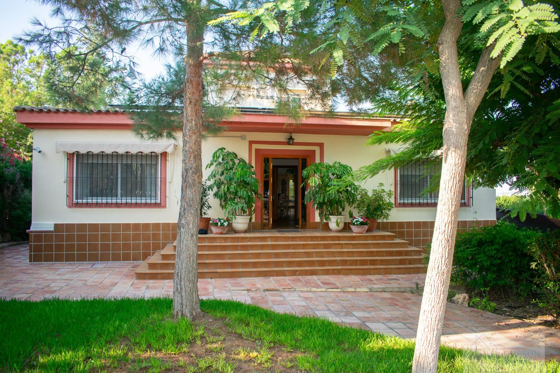 For sale of villa in Las Torres de Cotillas