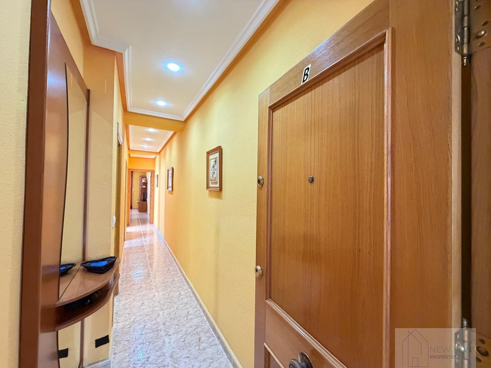 For sale of penthouse in Torrevieja