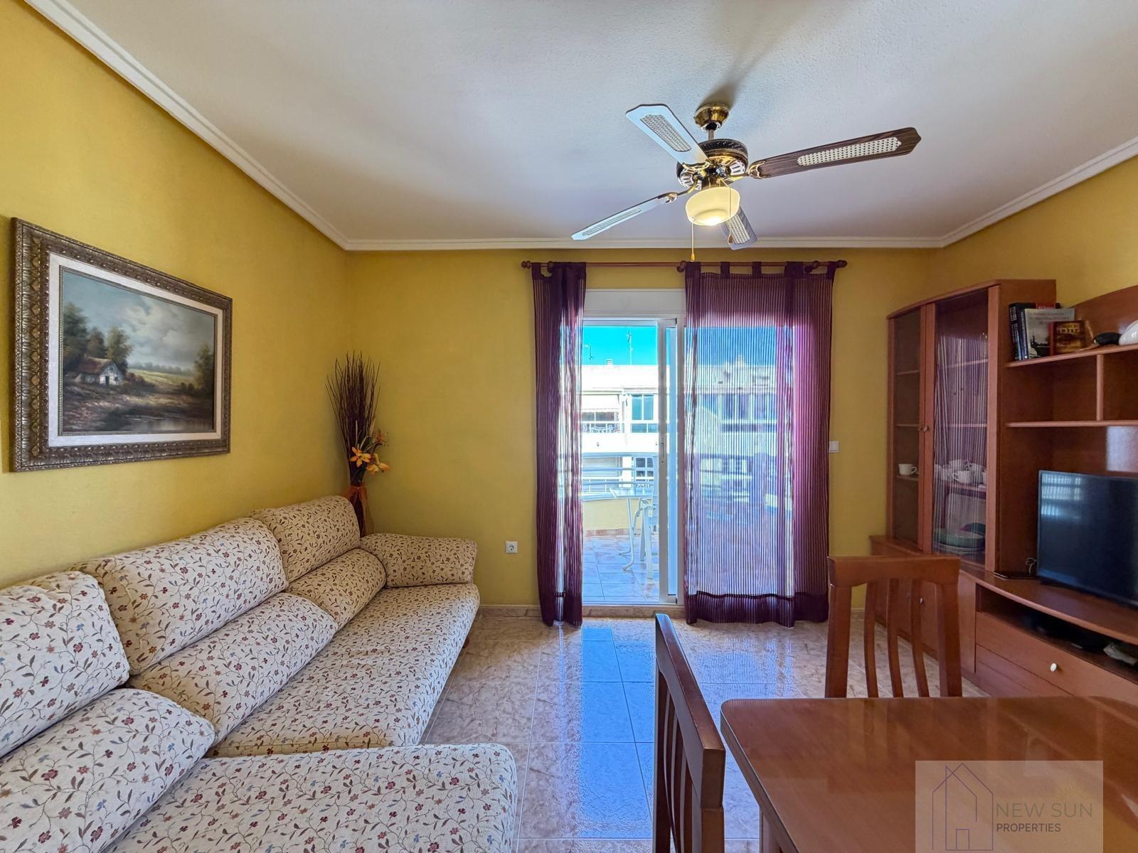 For sale of penthouse in Torrevieja