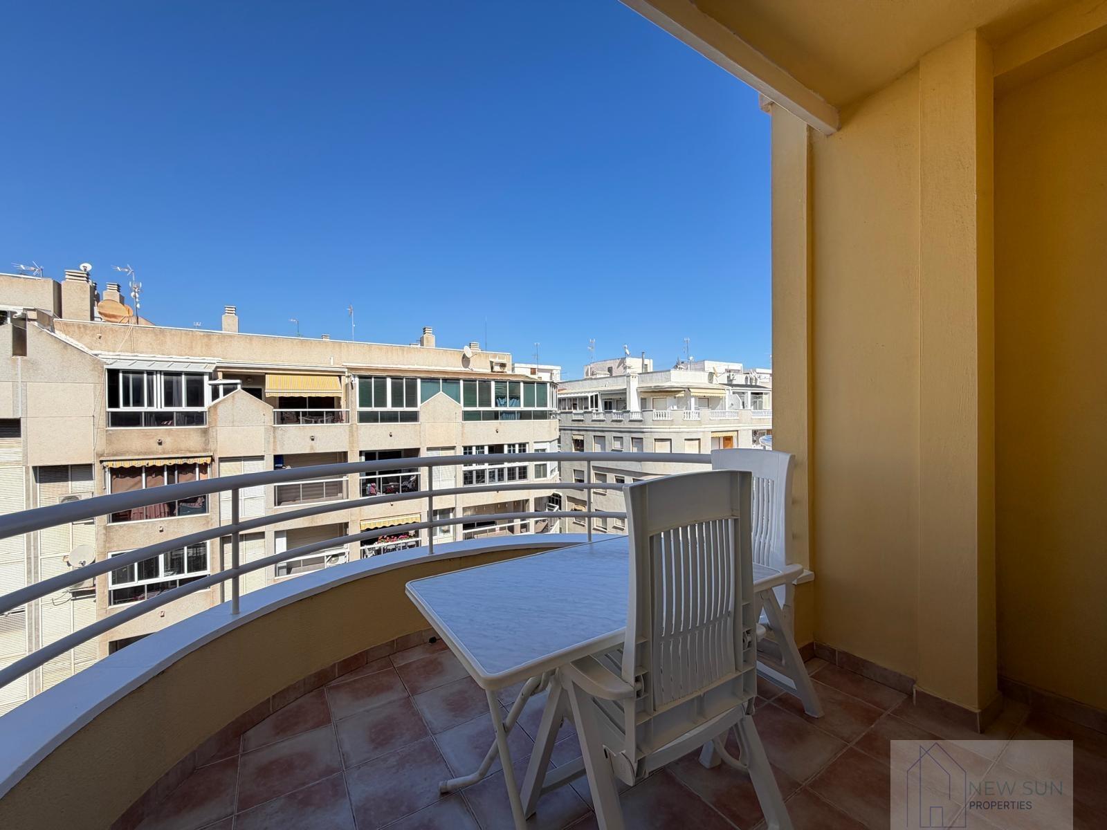 For sale of penthouse in Torrevieja