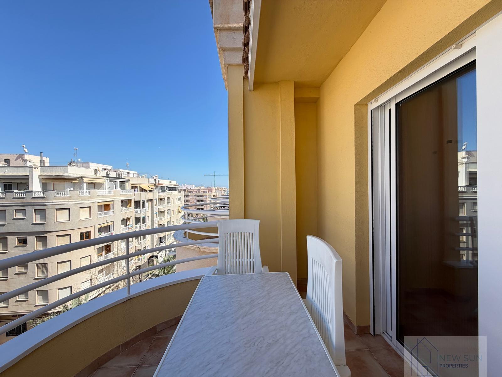 For sale of penthouse in Torrevieja