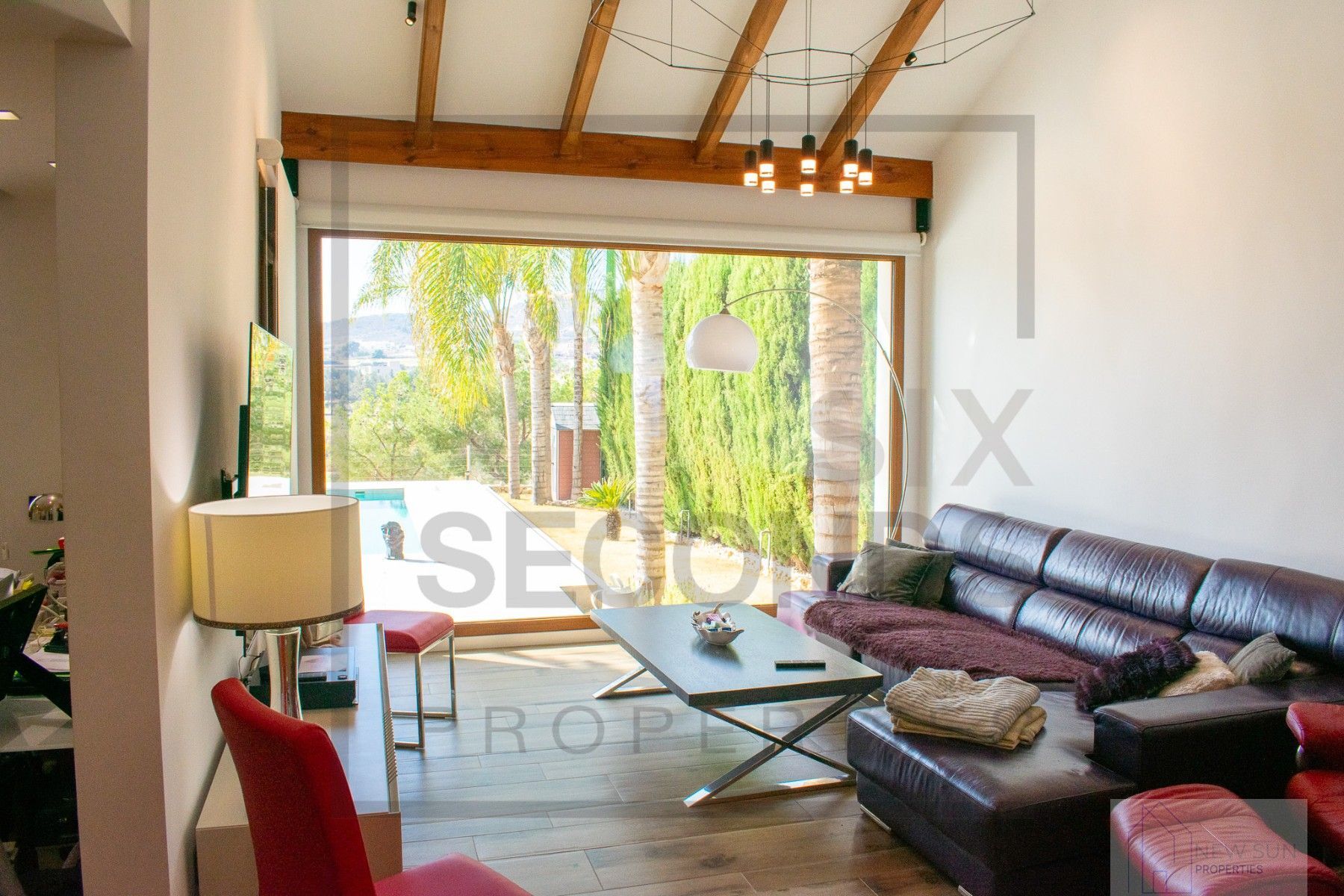 For sale of villa in Algorfa