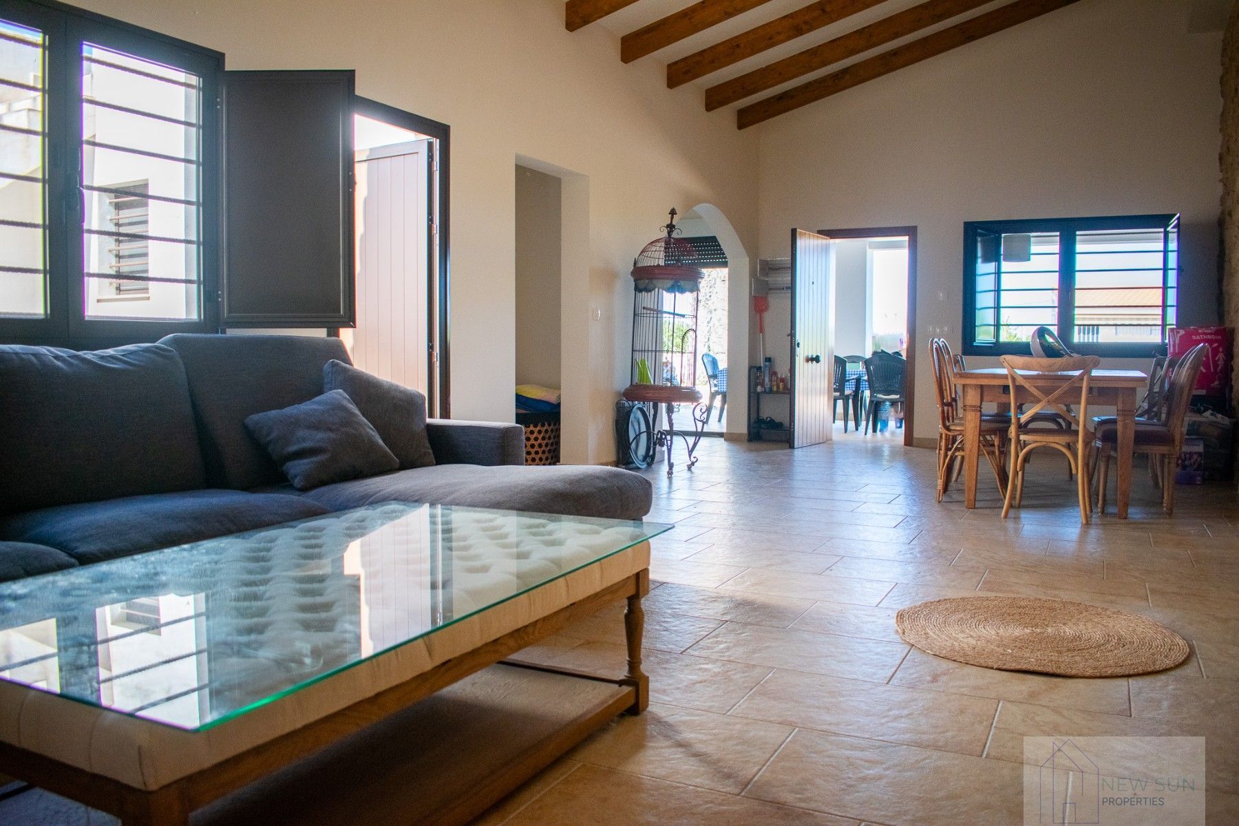 For sale of villa in Guardamar del Segura