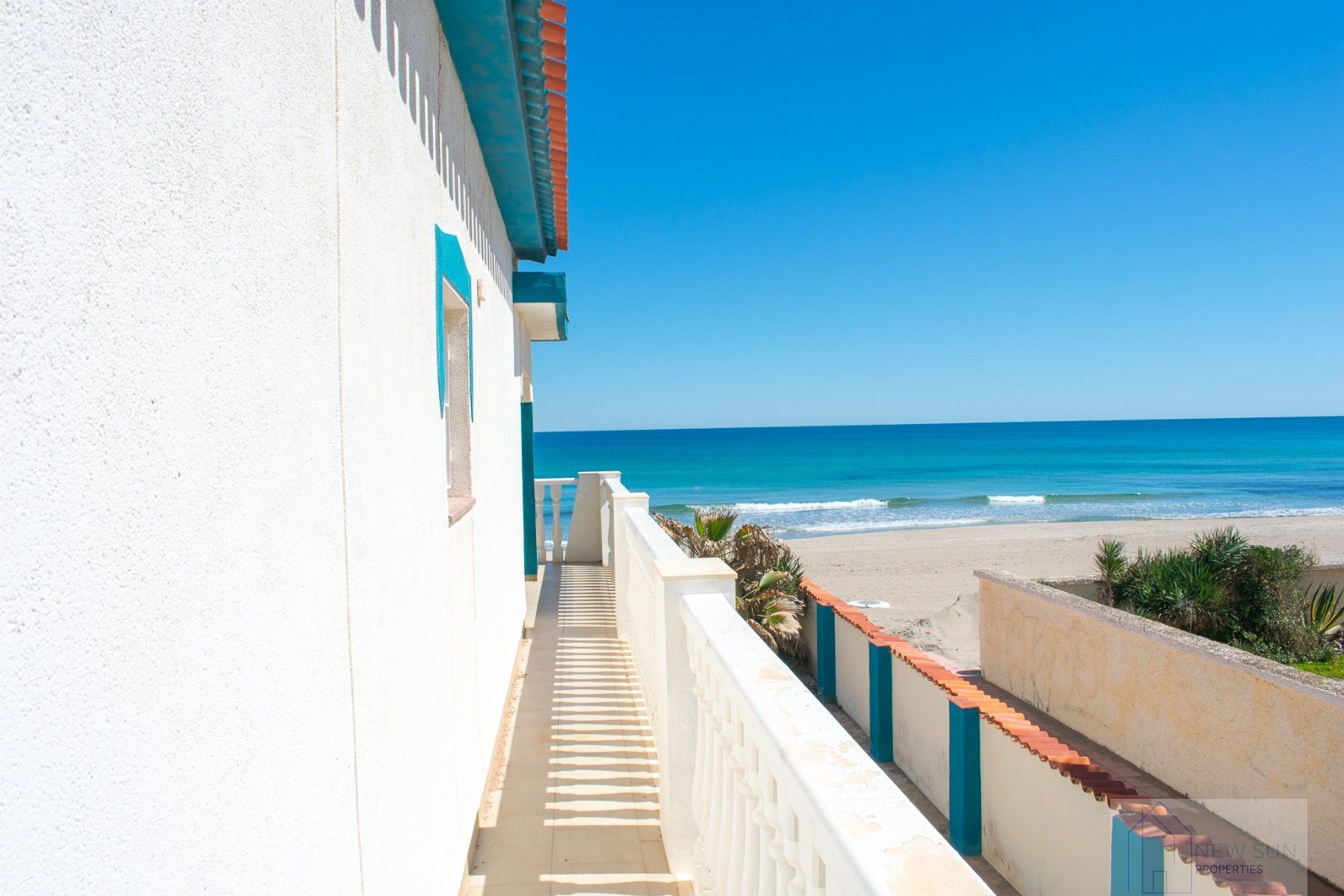 For sale of villa in La Manga del Mar Menor