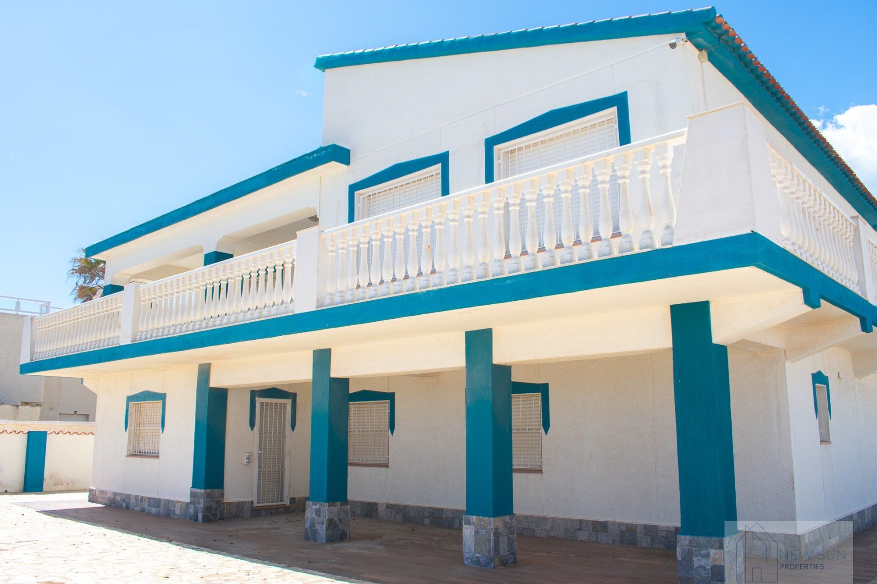 For sale of villa in La Manga del Mar Menor