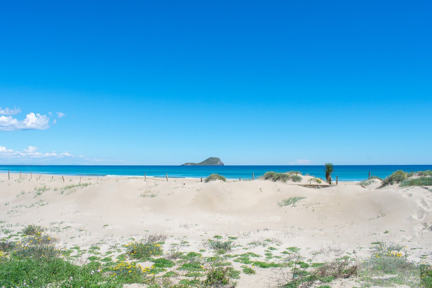 For sale of villa in La Manga del Mar Menor