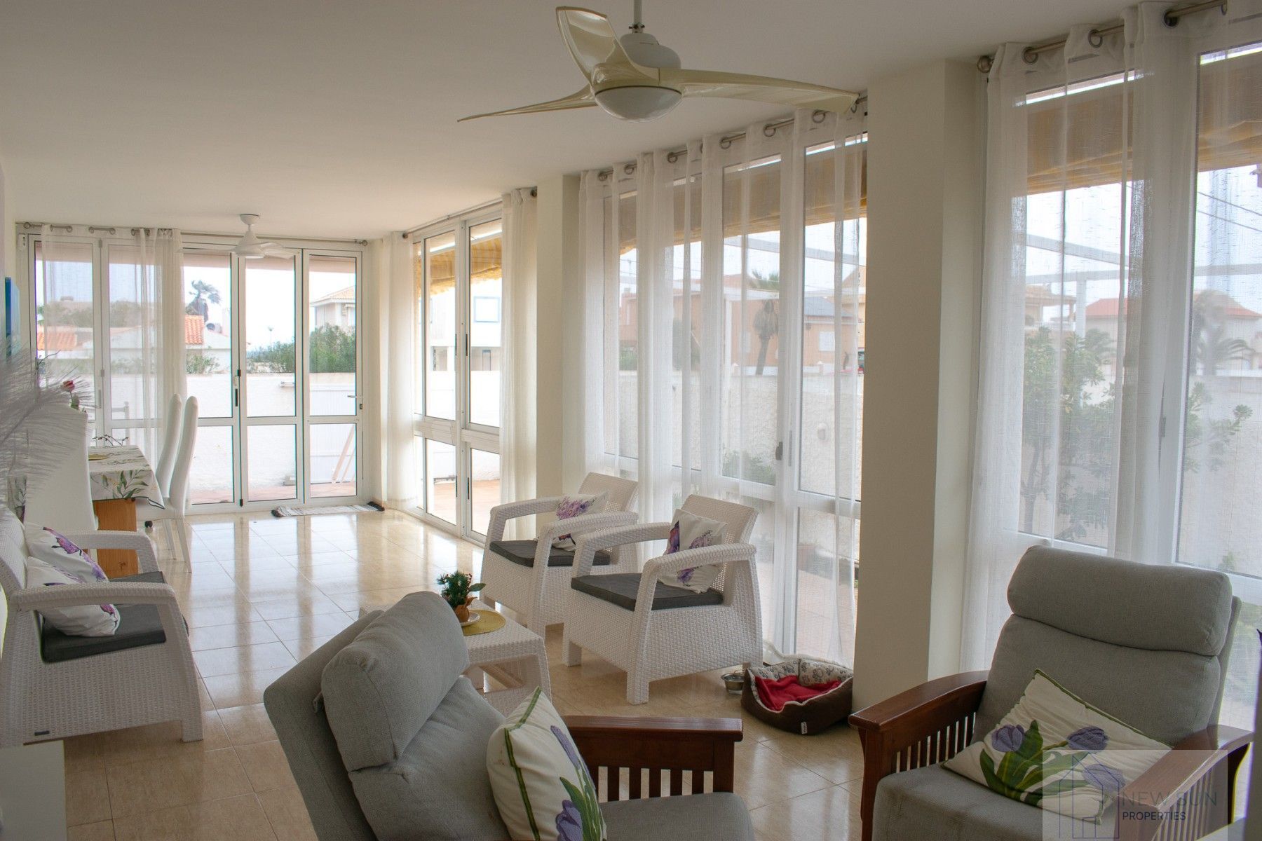 For sale of villa in La Manga del Mar Menor