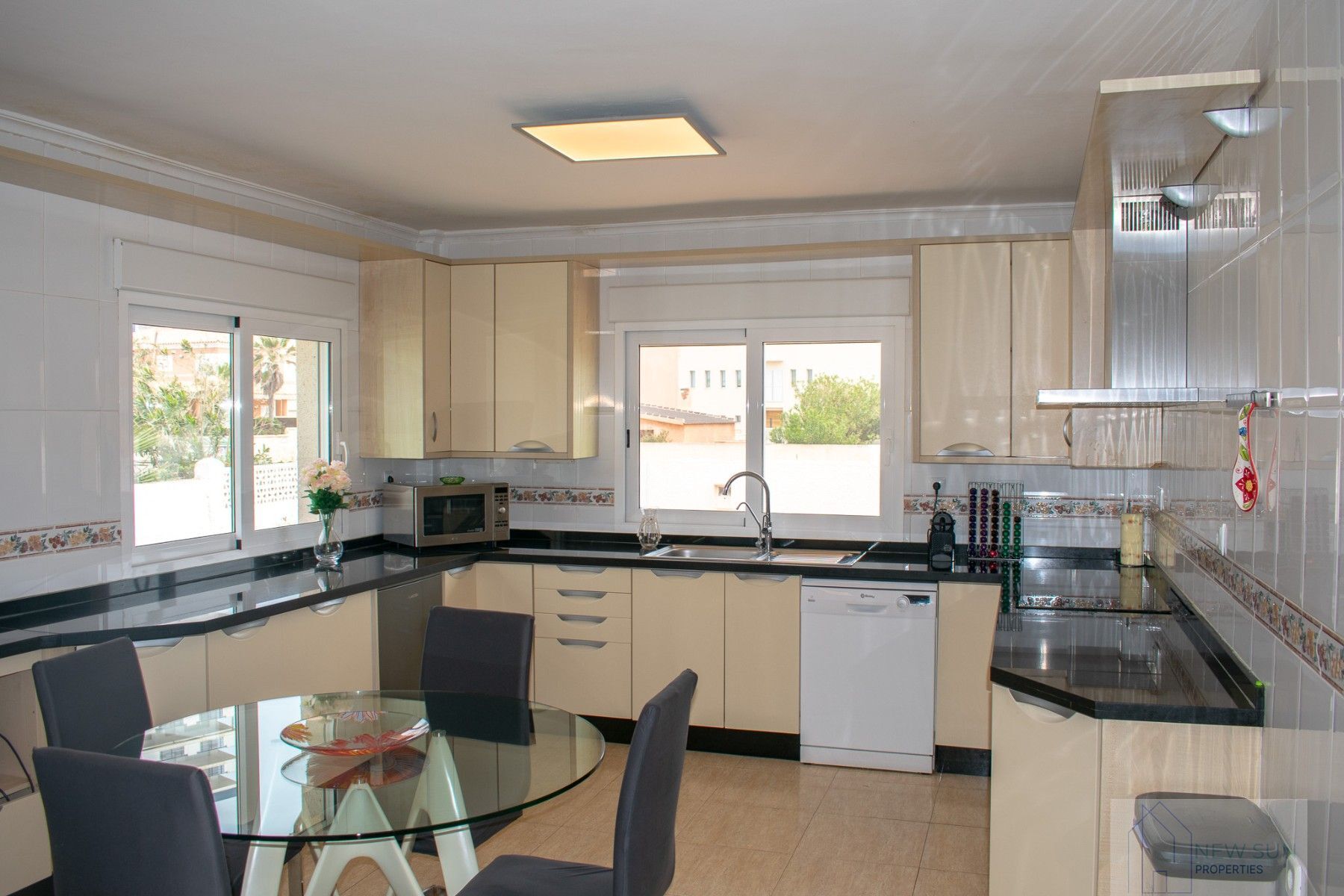 For sale of villa in La Manga del Mar Menor