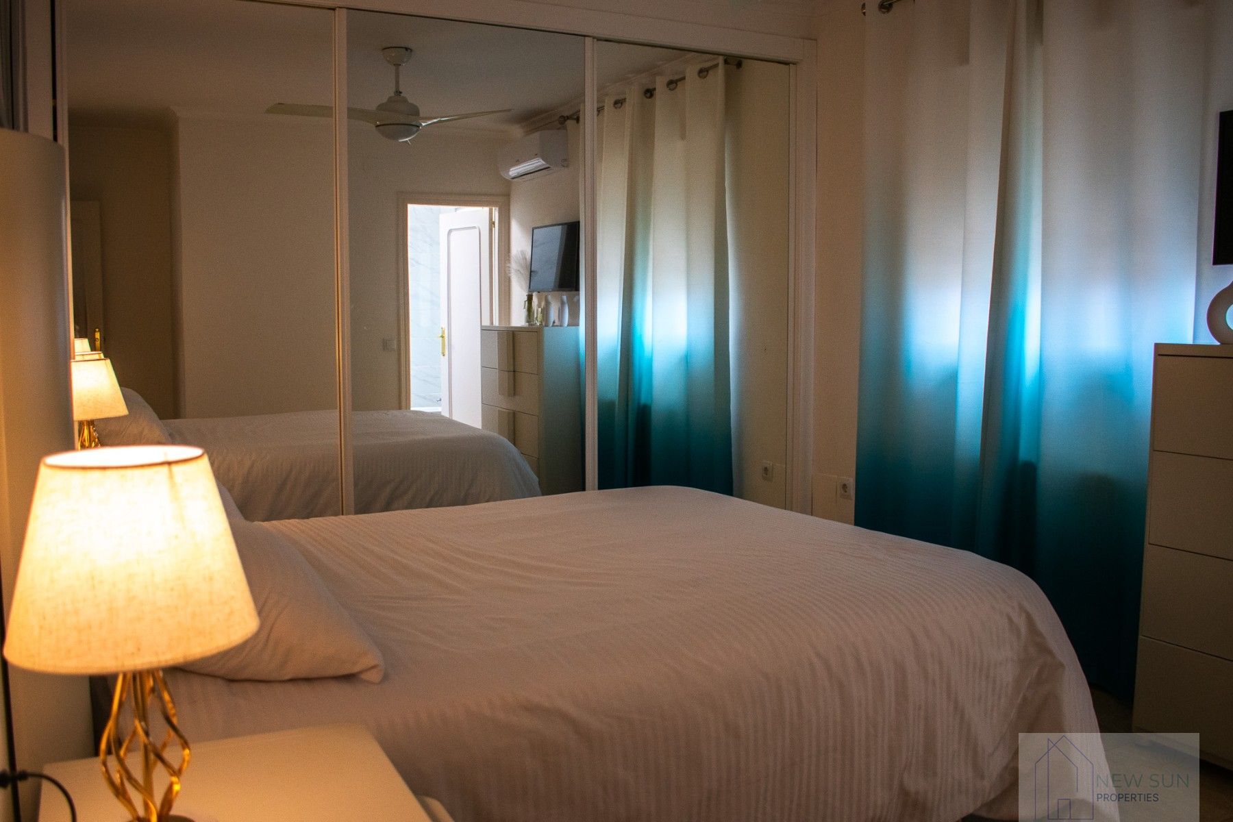 For sale of villa in La Manga del Mar Menor