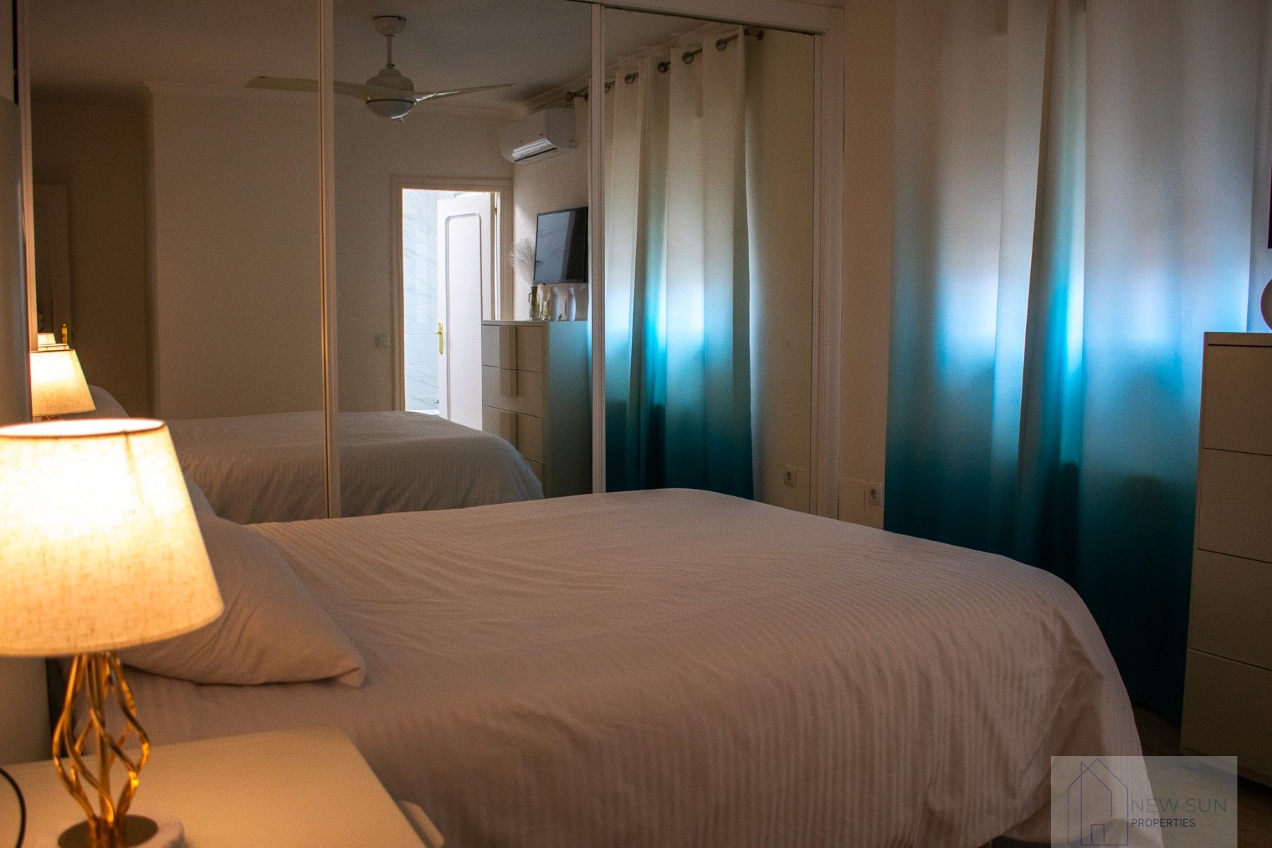 For sale of villa in La Manga del Mar Menor