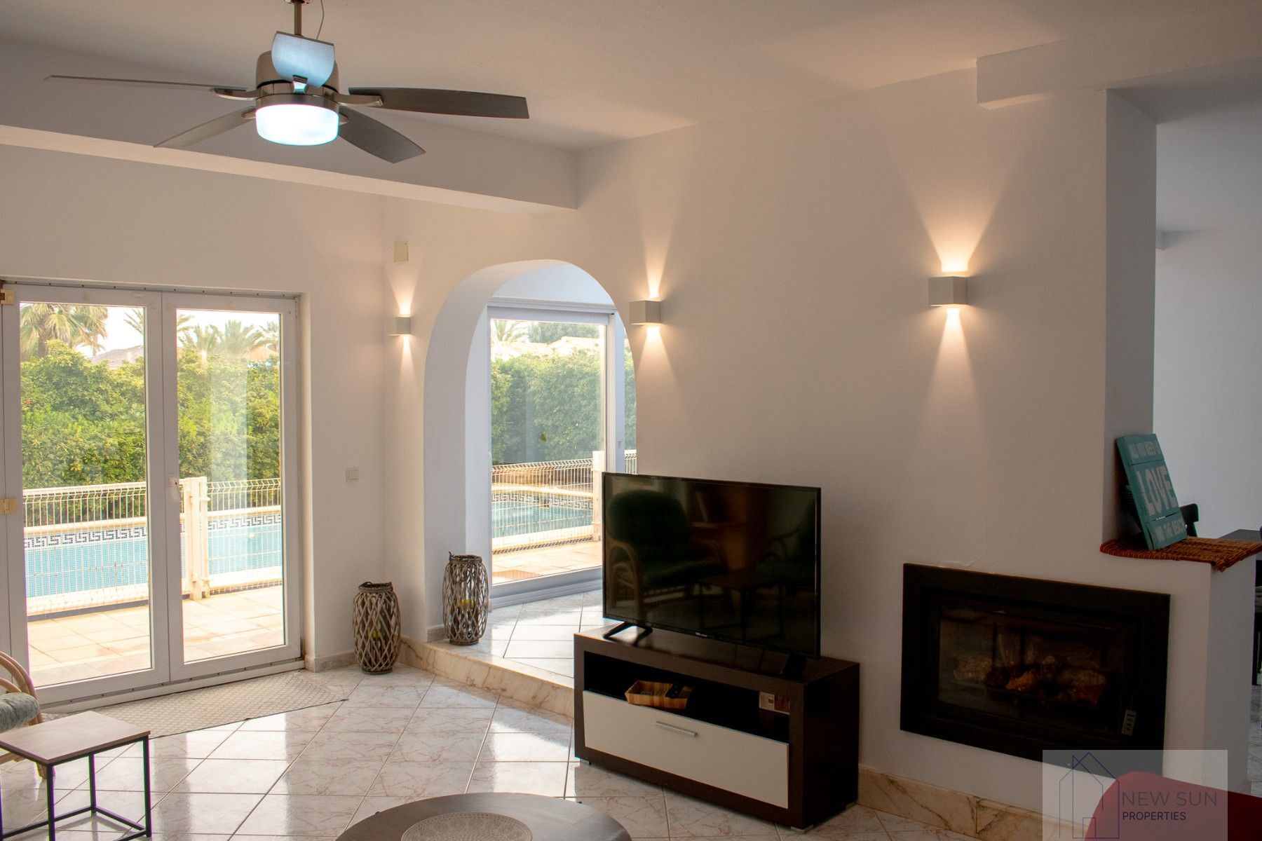 For sale of villa in La Manga del Mar Menor