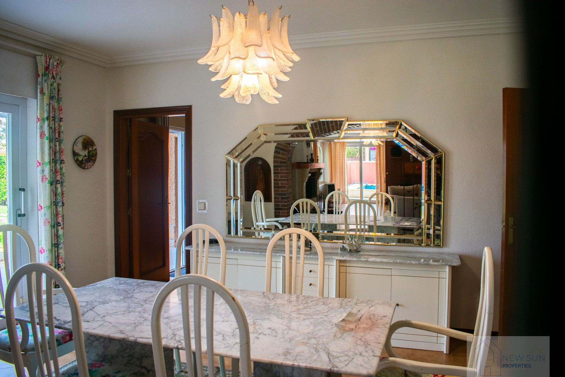 For sale of villa in La Manga del Mar Menor