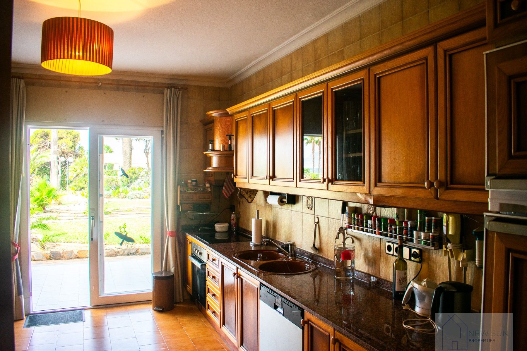 For sale of villa in La Manga del Mar Menor