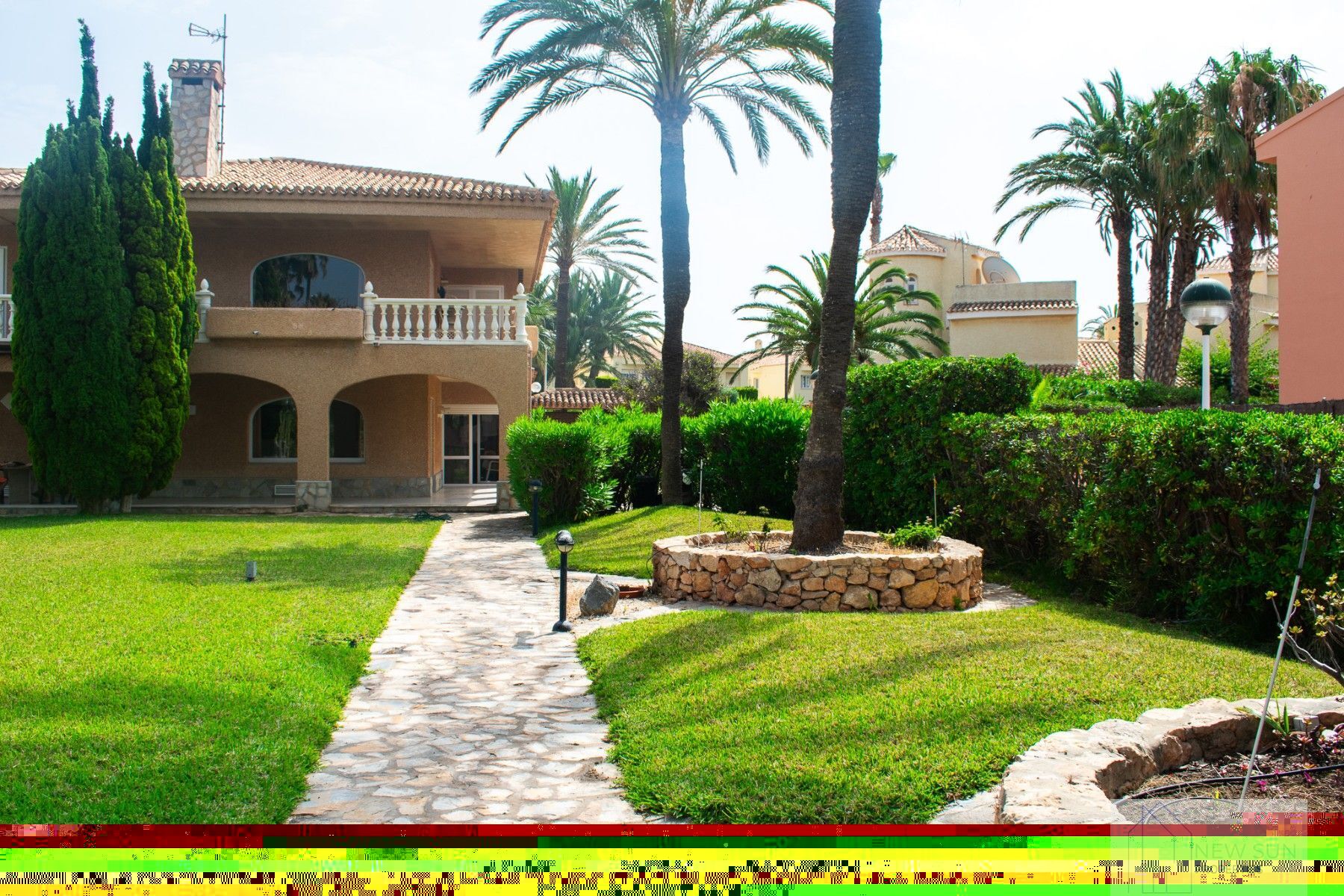 For sale of villa in La Manga del Mar Menor