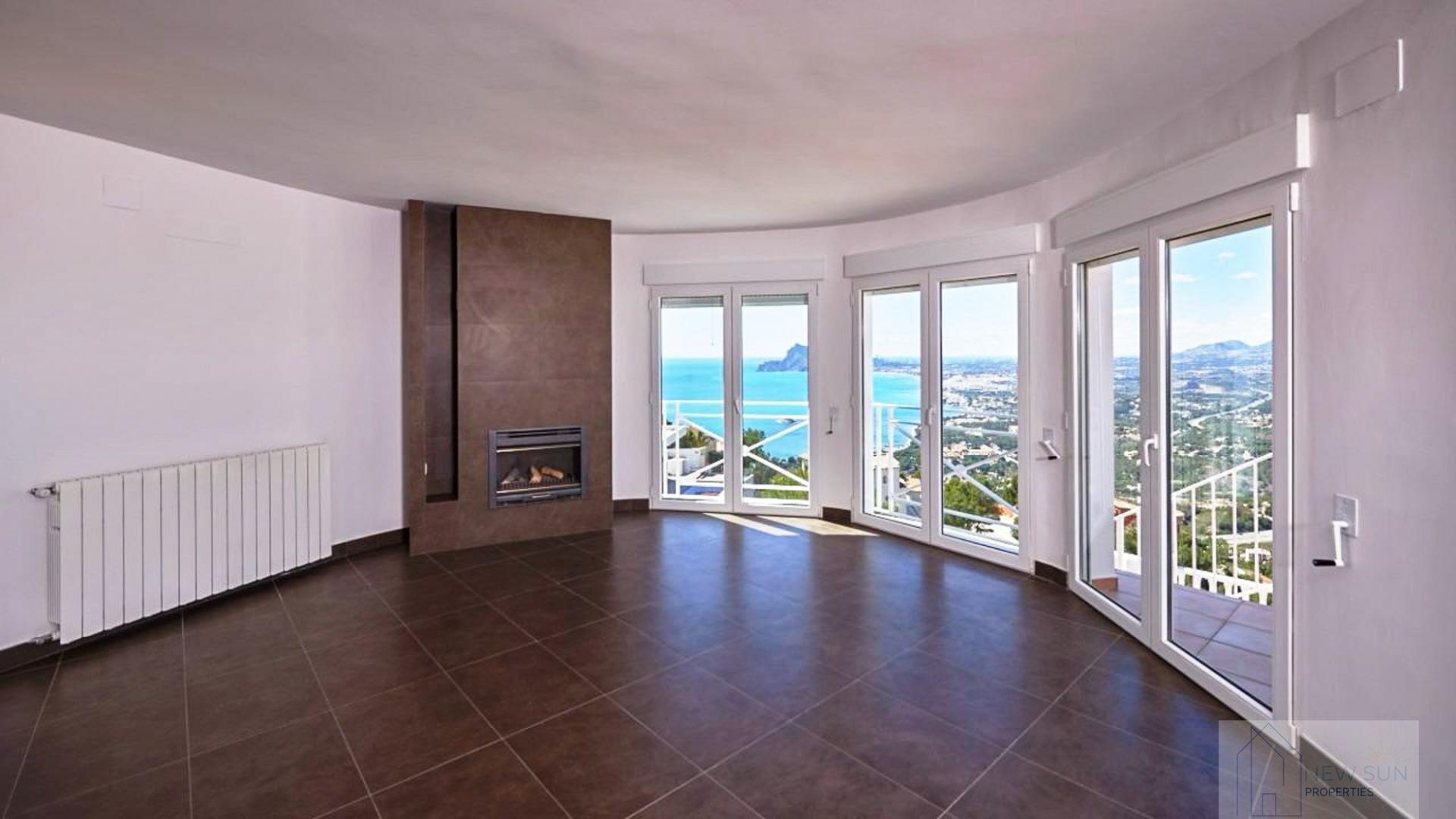 For sale of villa in Altea