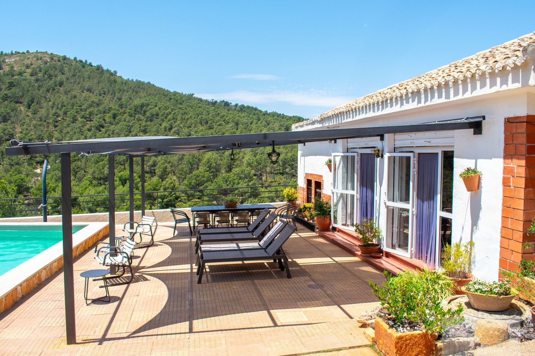 For sale of villa in Onil