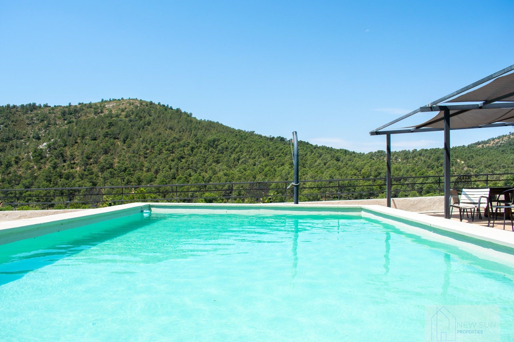 For sale of villa in Onil