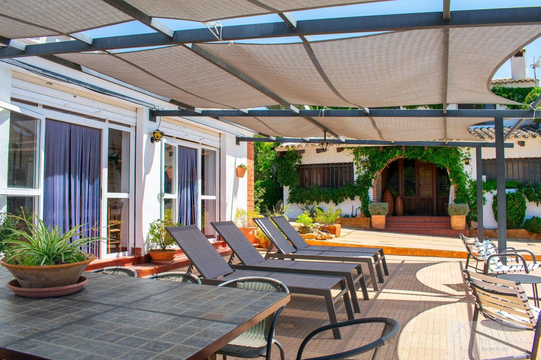 For sale of villa in Onil