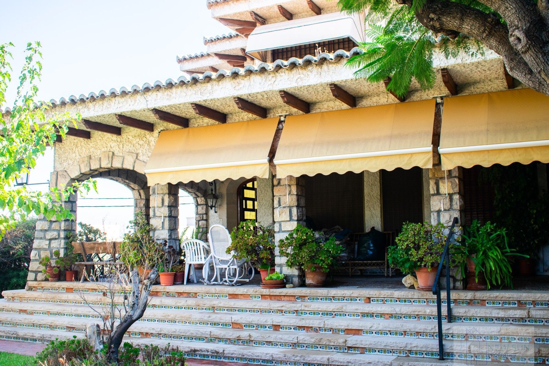 For sale of villa in Alicante