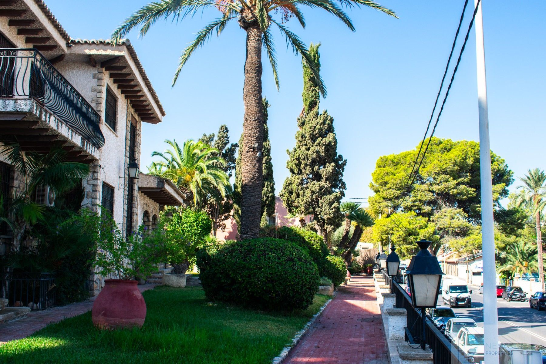 For sale of villa in Alicante