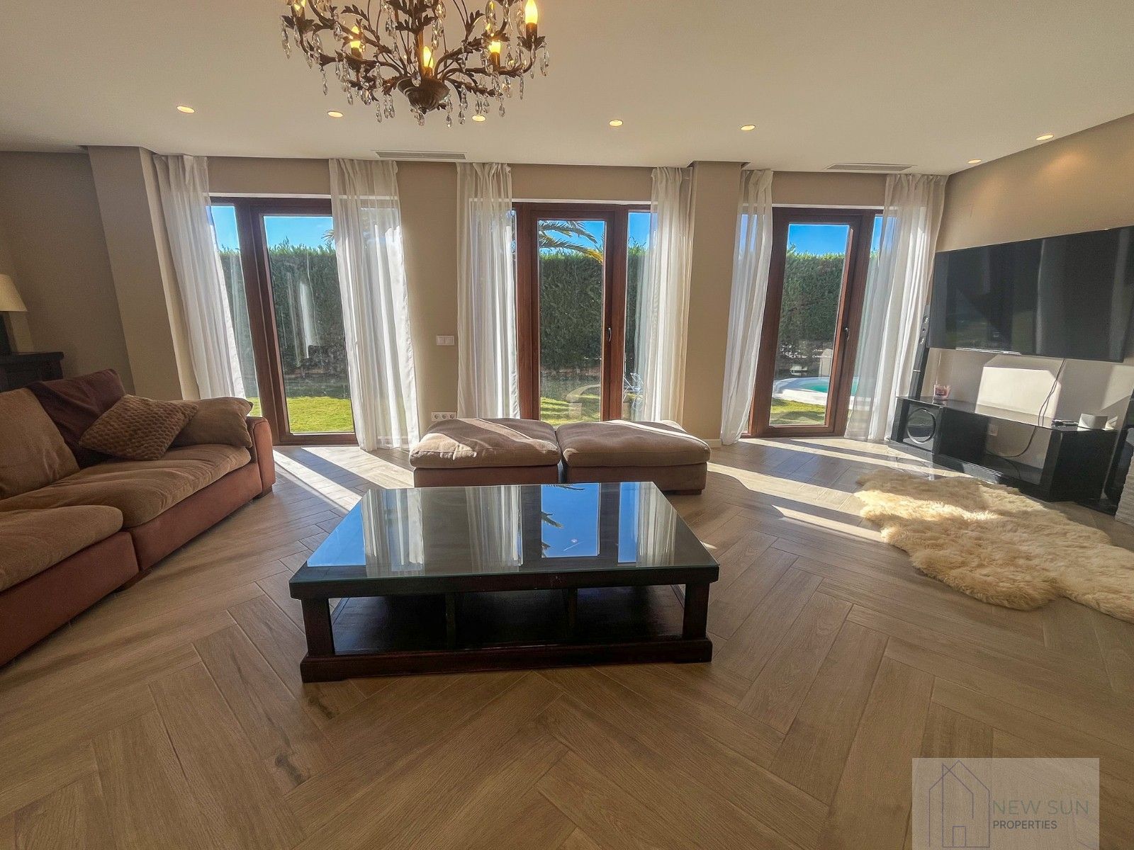 For sale of villa in Finestrat