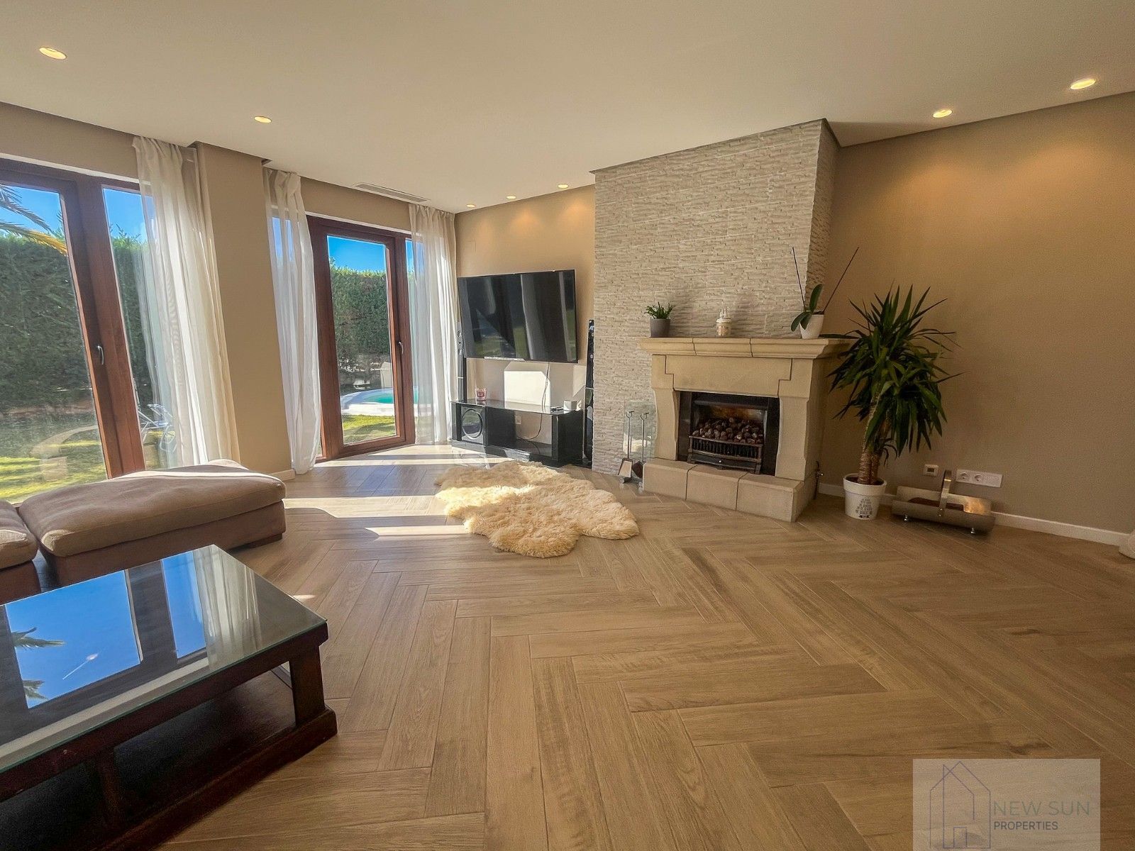 For sale of villa in Finestrat