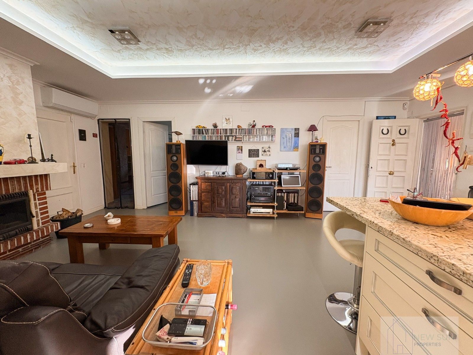 For sale of villa in Crevillent