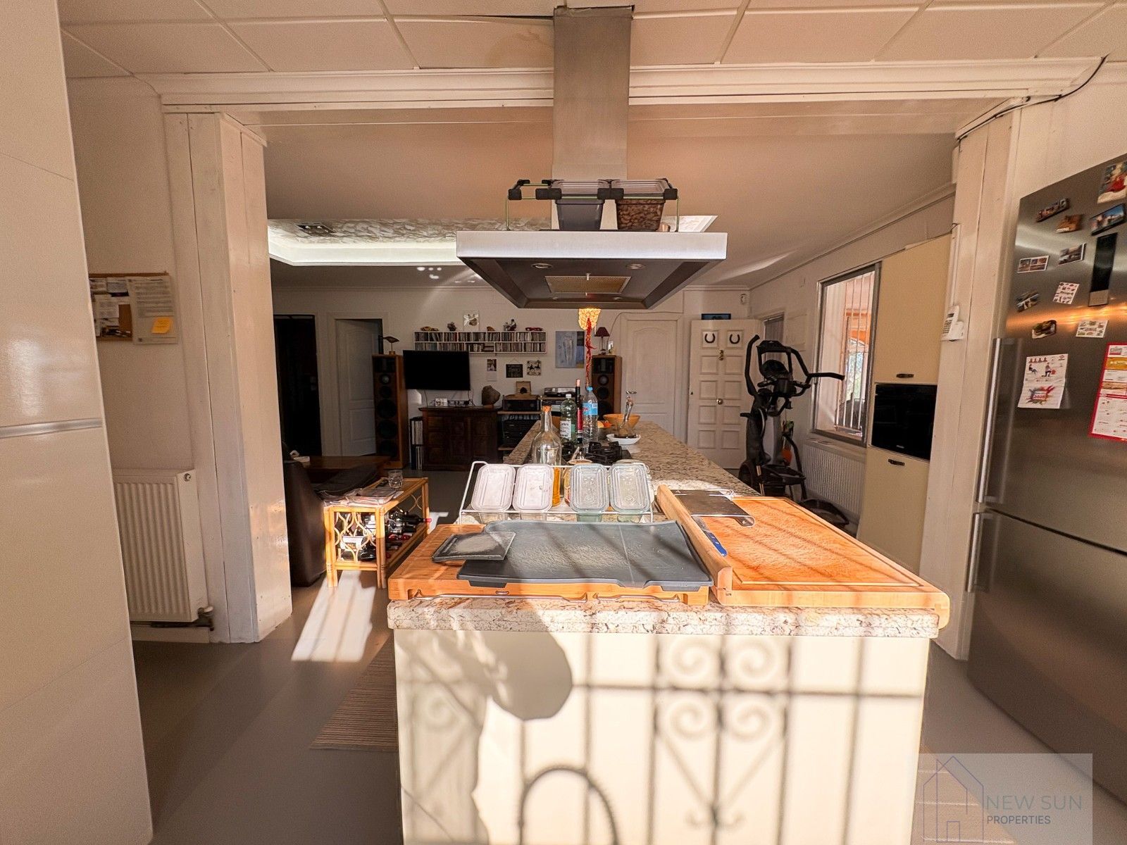 For sale of villa in Crevillent