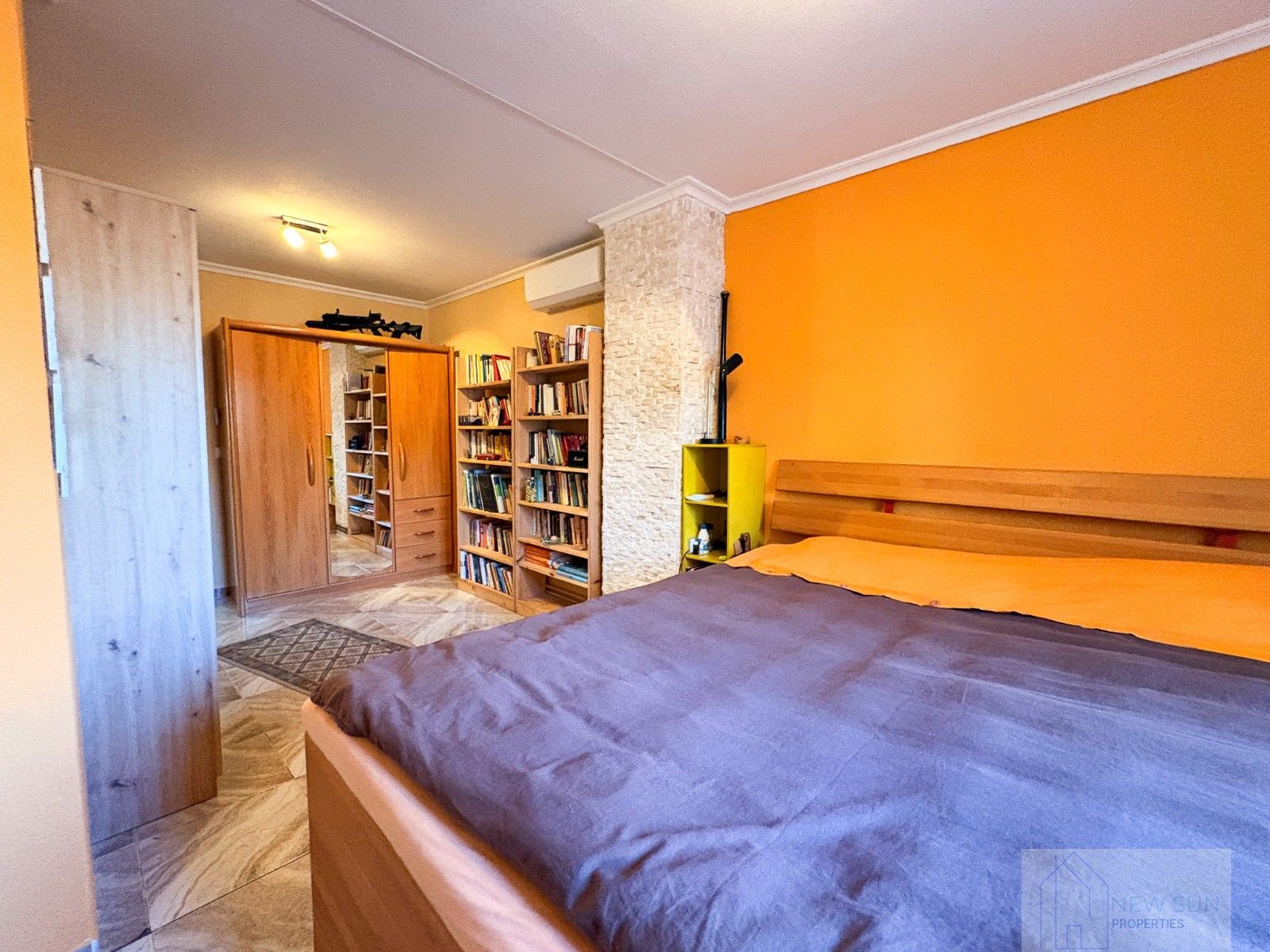 For sale of villa in Crevillent