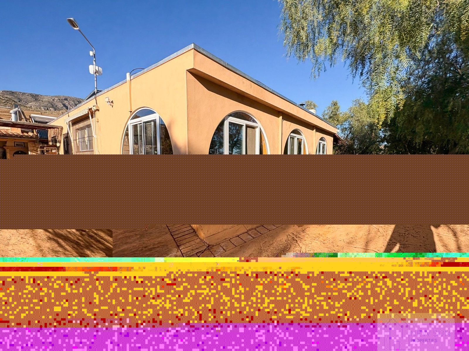 For sale of villa in Crevillent