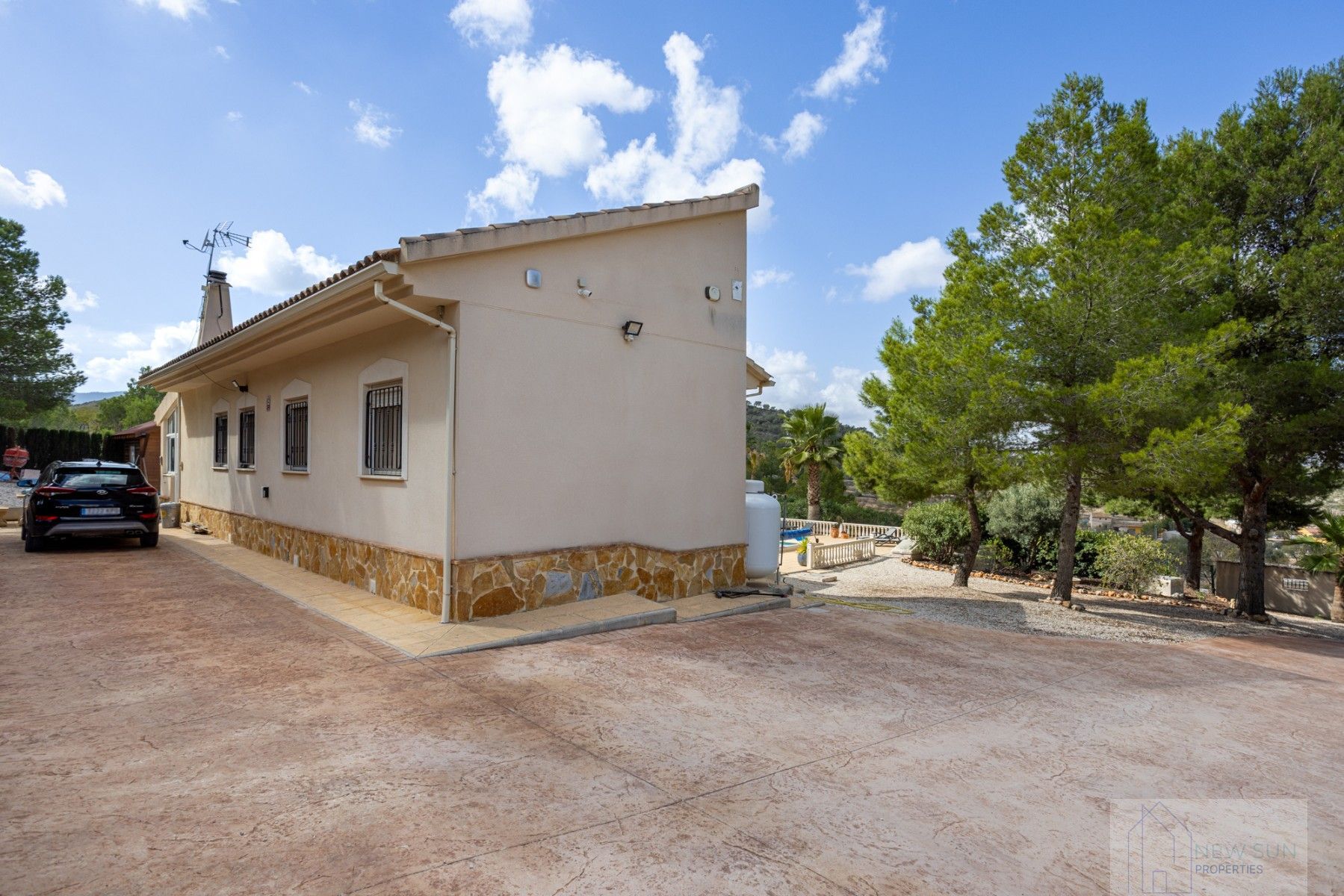 For sale of villa in Jumilla