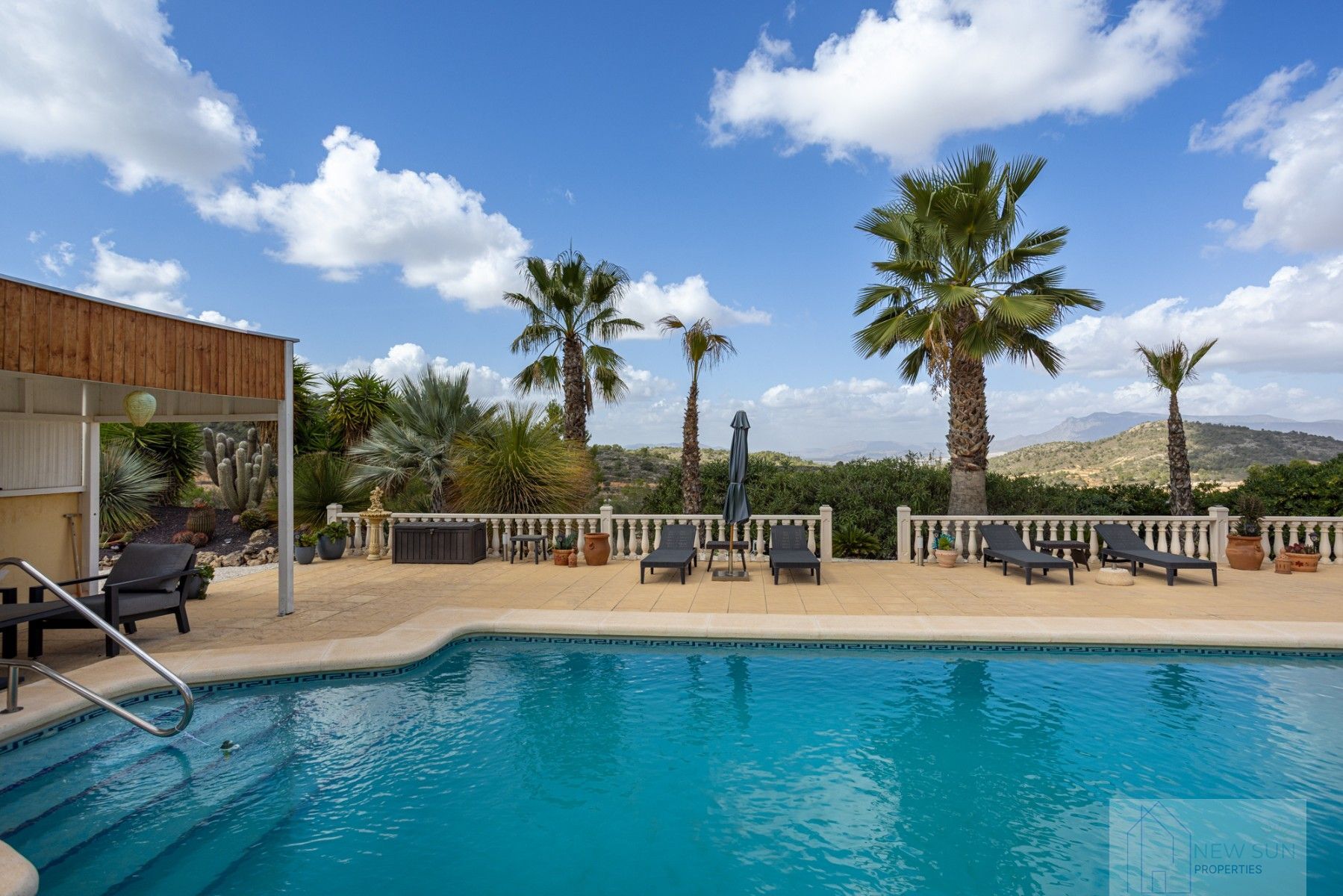 For sale of villa in Jumilla