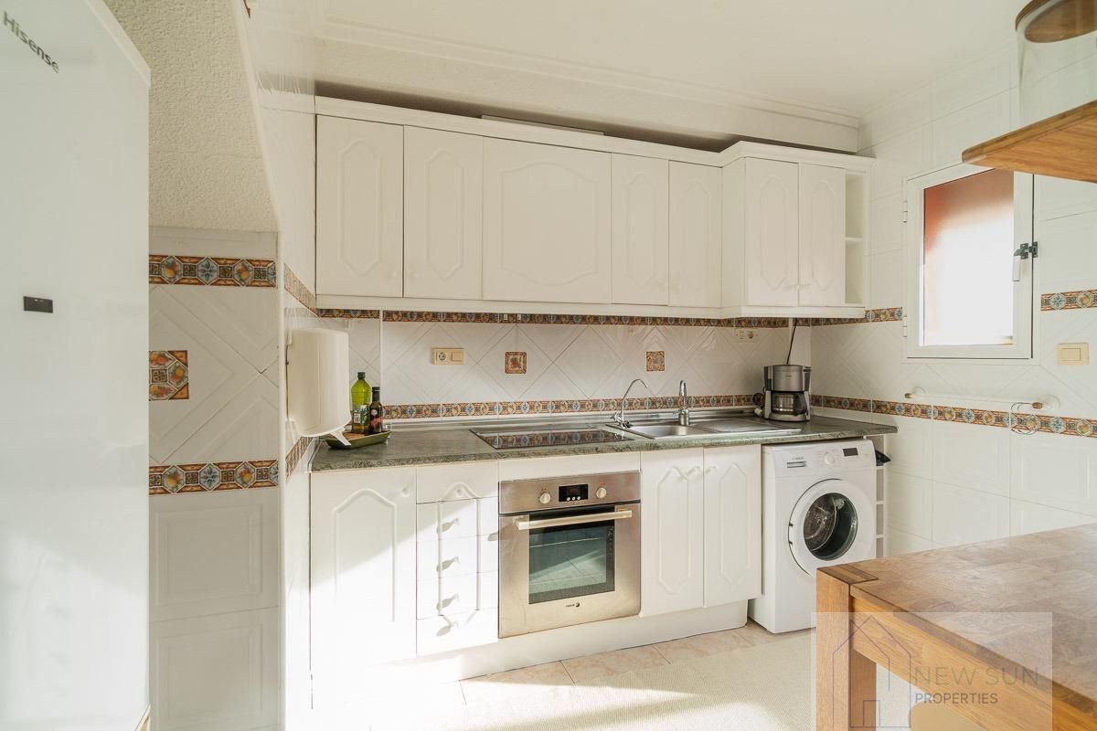 For sale of house in Orihuela Costa