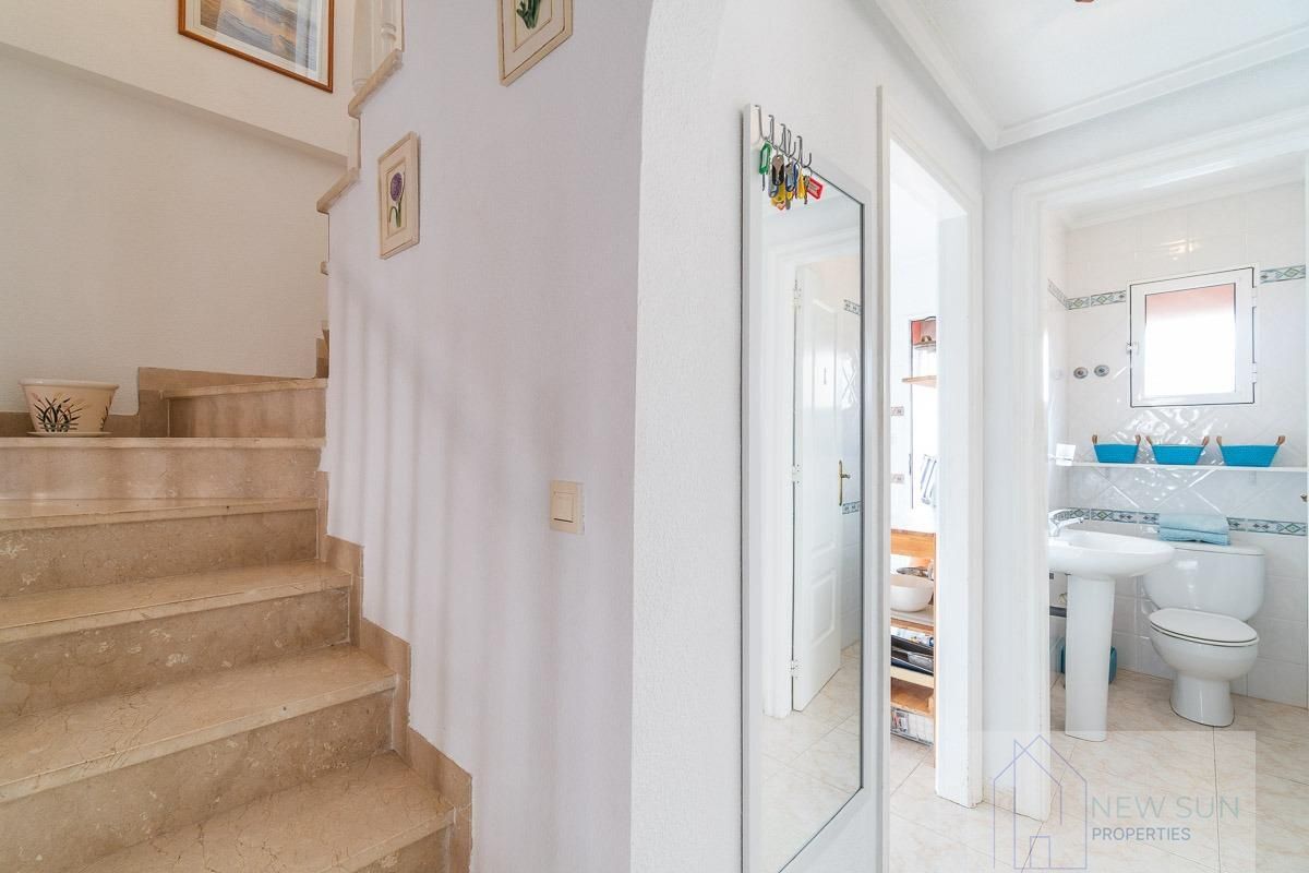 For sale of house in Orihuela Costa