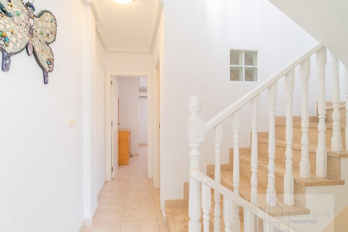 For sale of house in Orihuela Costa