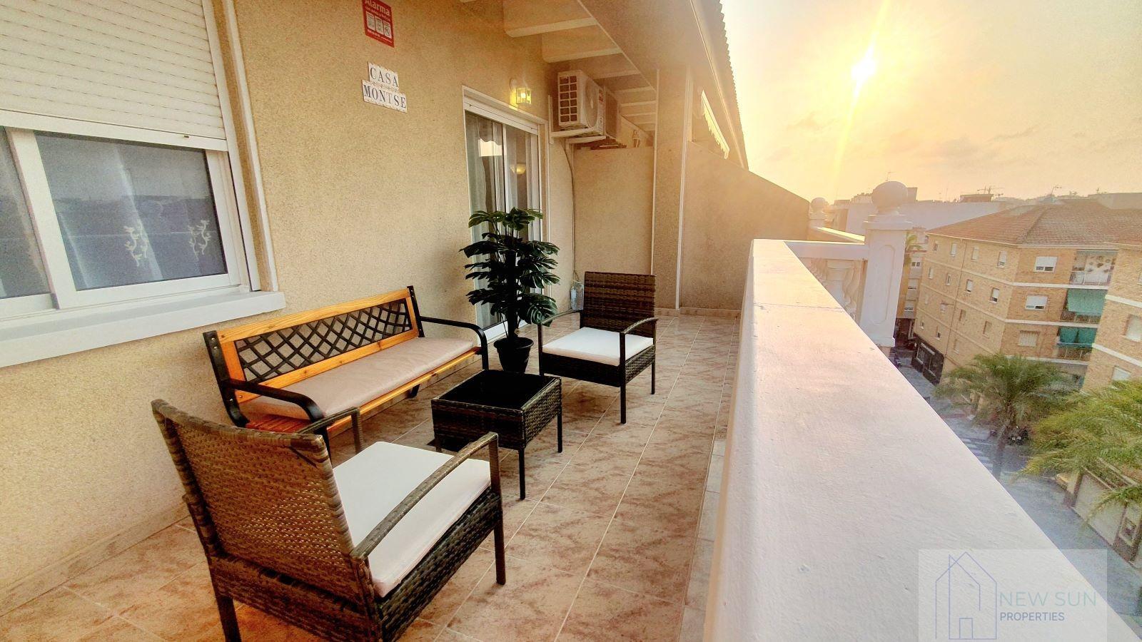 For sale of penthouse in Torrevieja