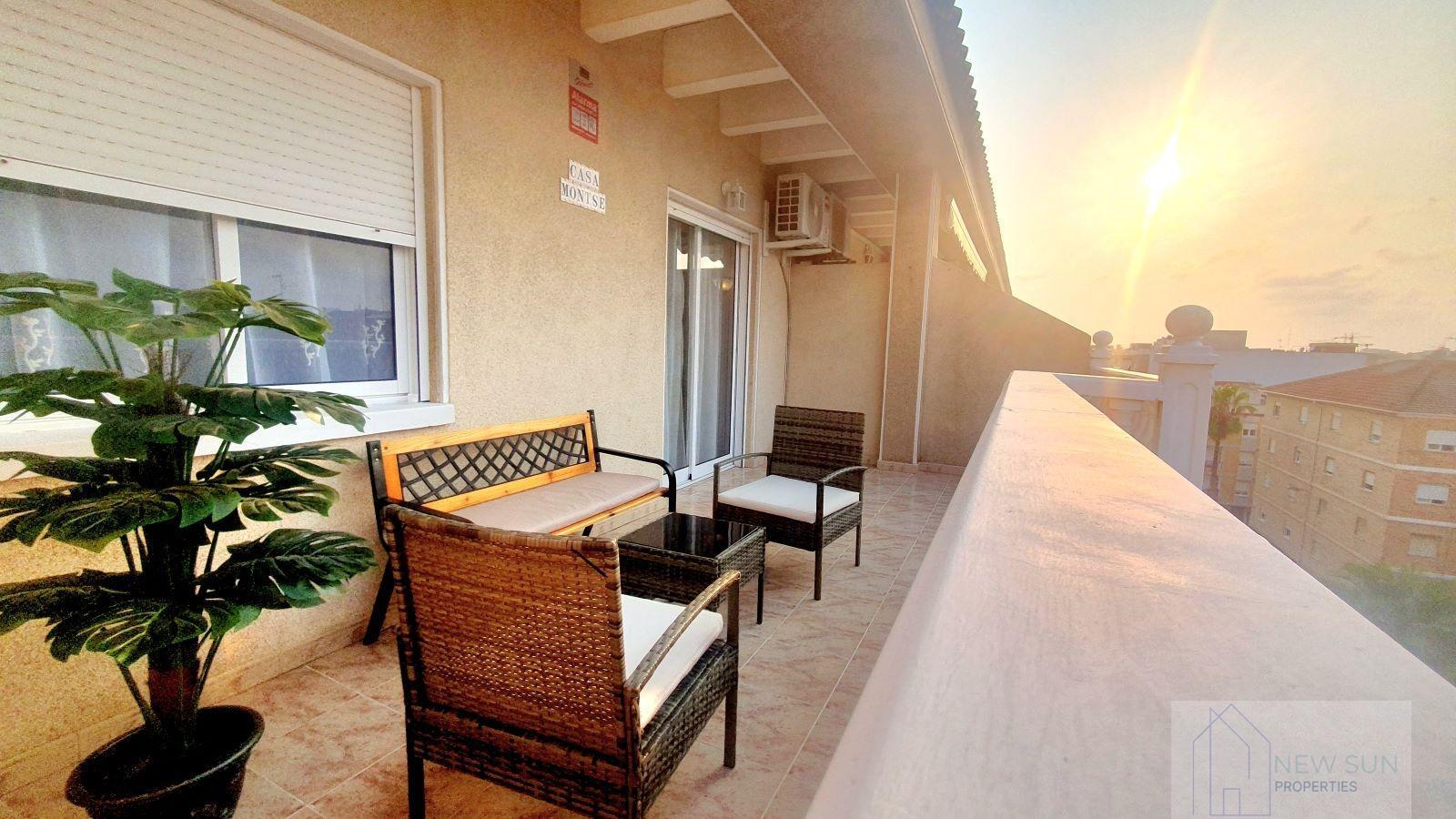 For sale of penthouse in Torrevieja