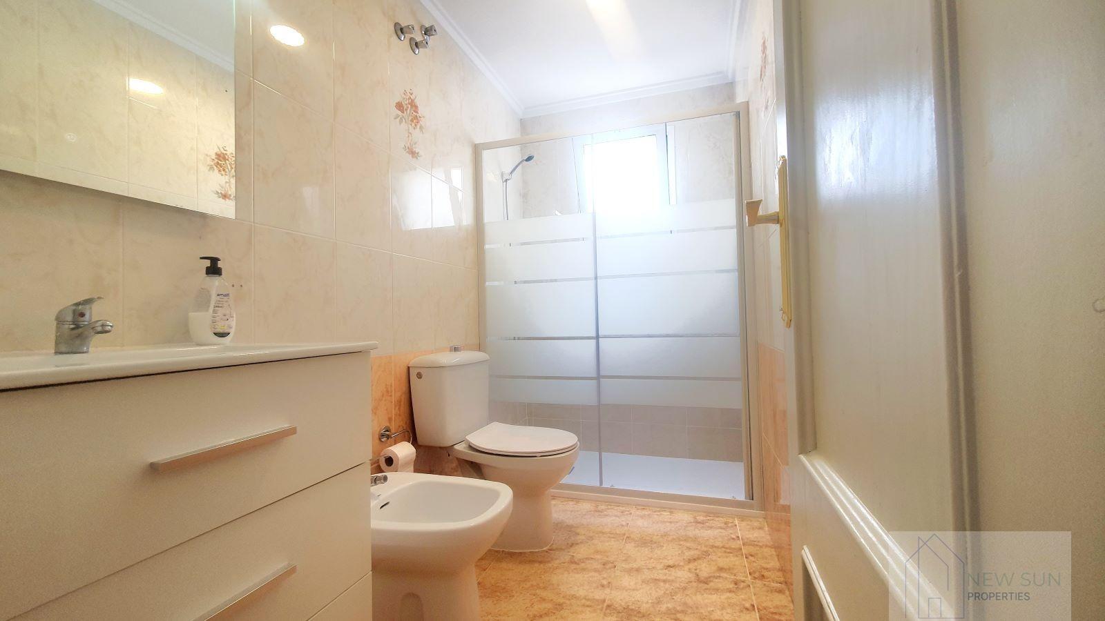 For sale of penthouse in Torrevieja