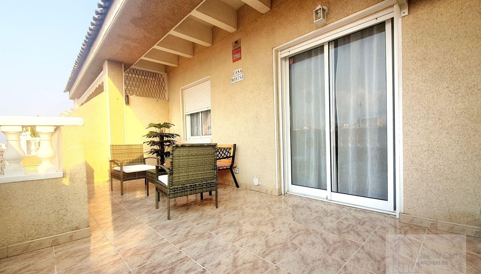 For sale of penthouse in Torrevieja