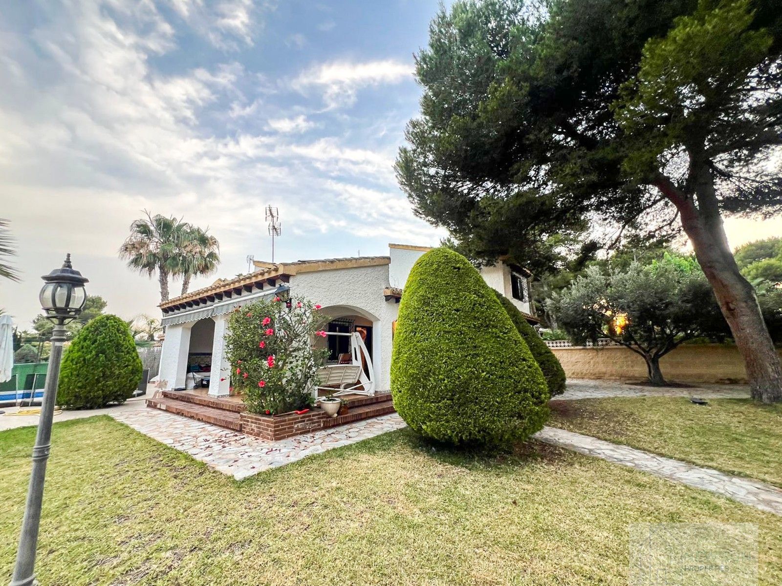 Venta de villa en Orihuela Costa