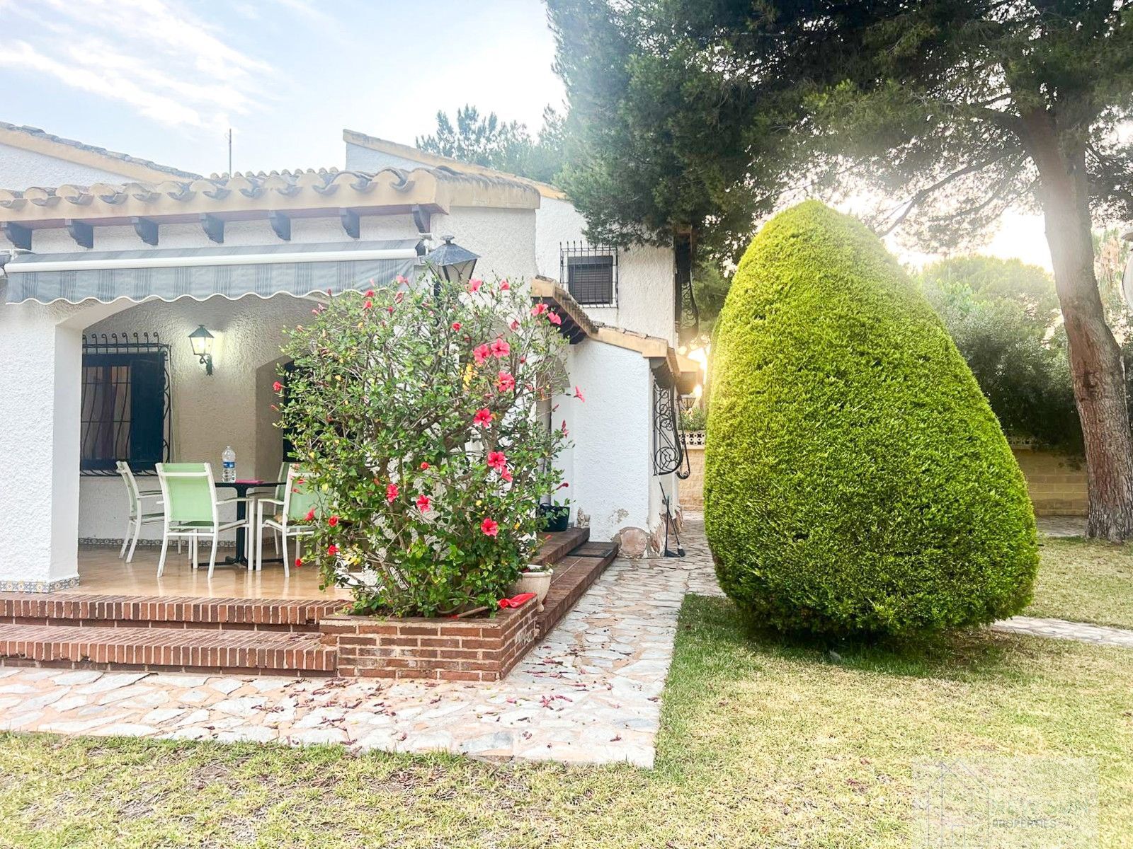 Venta de villa en Orihuela Costa