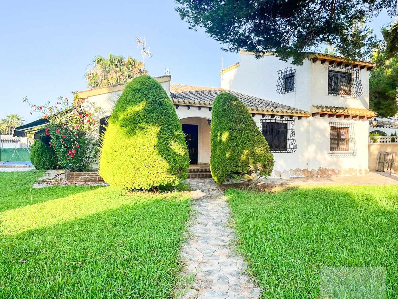 Venta de villa en Orihuela Costa