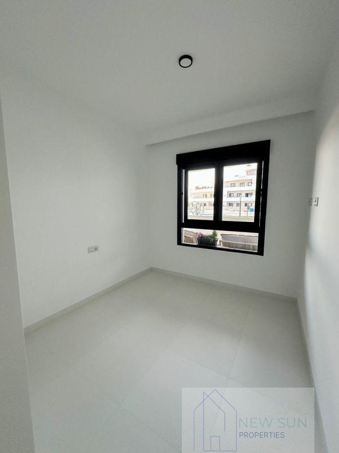 Venta de apartamento en San Miguel de Salinas