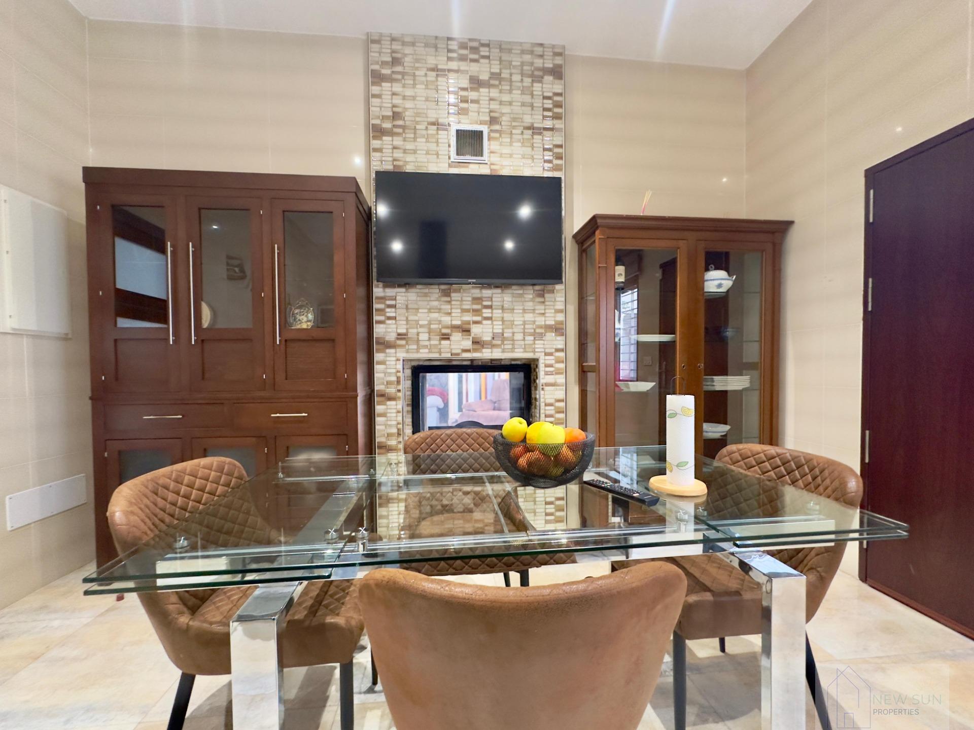 Venta de villa en Pilar de la Horadada