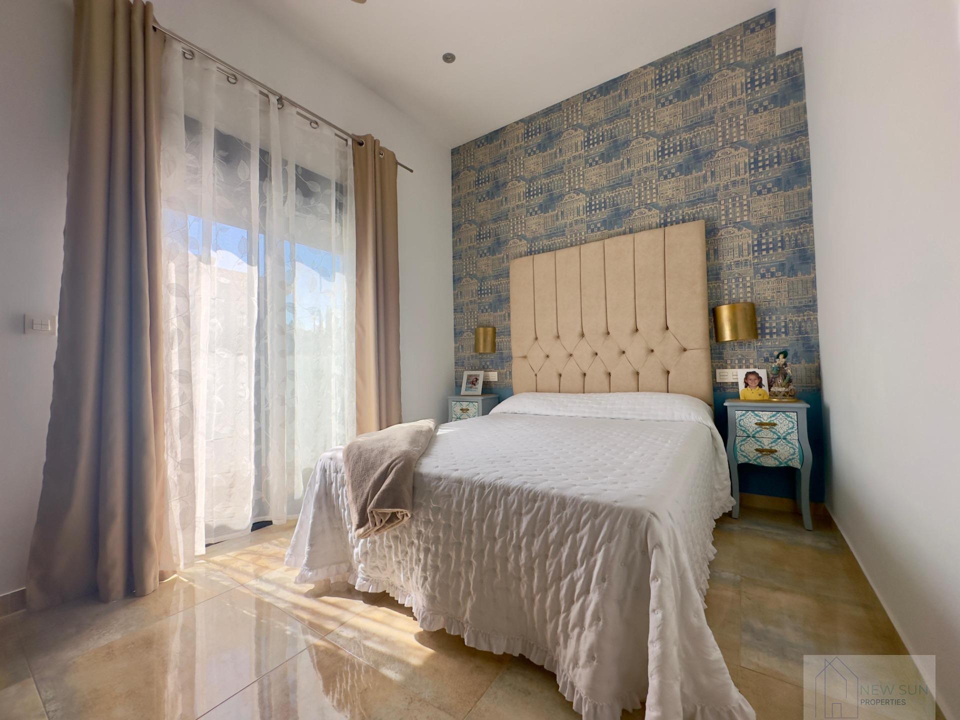 Venta de villa en Pilar de la Horadada